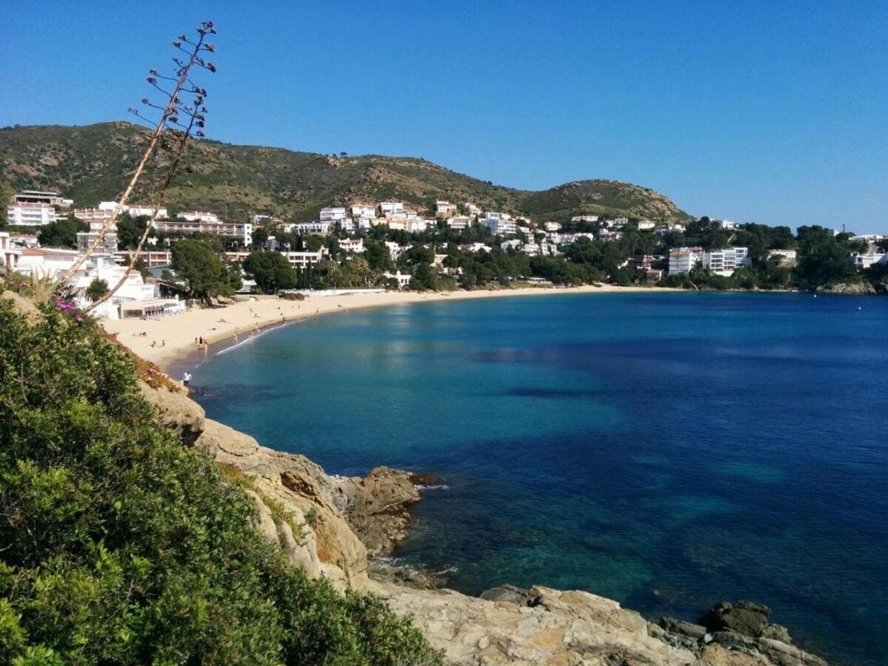 Breathtaking Costabrava Seaview Apartment 5M Beach - Casa Artevida Roses Esterno foto