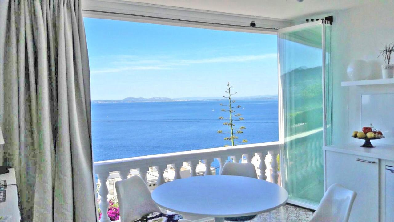 Breathtaking Costabrava Seaview Apartment 5M Beach - Casa Artevida Roses Esterno foto